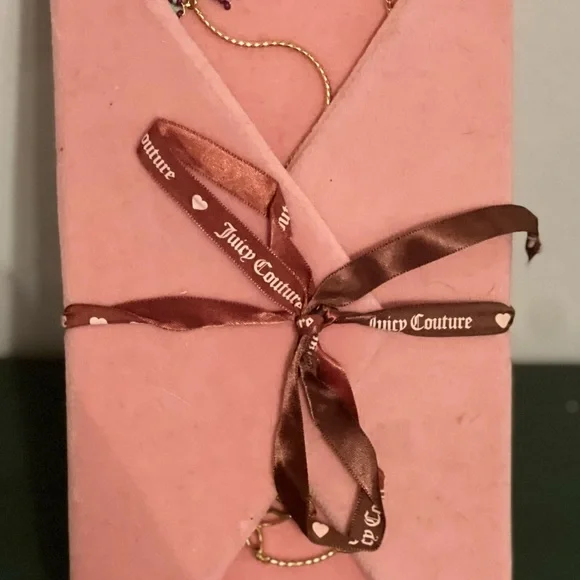 Vintage juicy couture butterfly necklace - Picture 2 of 6